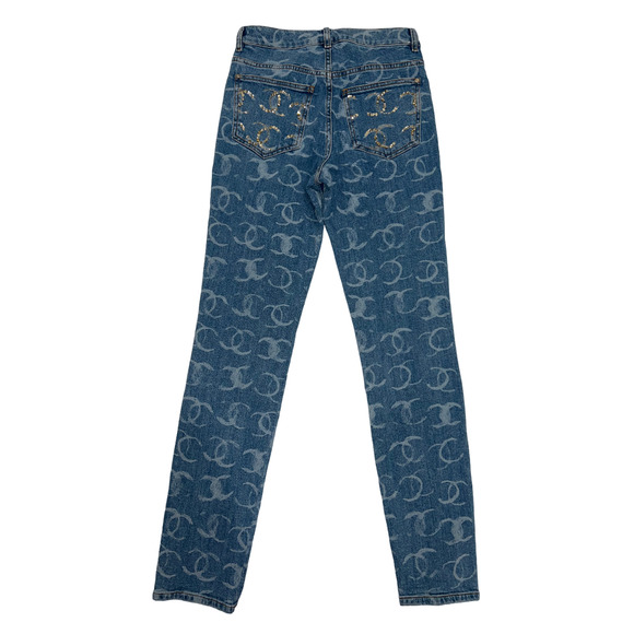 Chanel 23B Runway Light Blue Denim White CC Printed Logo Sequin Skinny Jeans 36 - Picture 10 of 16